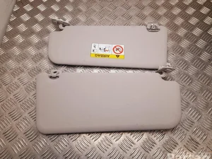 Opel 648 Vivaro C 2021 Panneau solaire complect