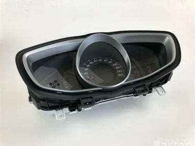 Volvo 31412873 V40 Hatchback 2016 Tableau de bord - Image 1