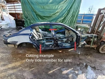 Maserati QUATTROPORTE V 2011 Slenkstis dešinė - Paveiksliukas 1