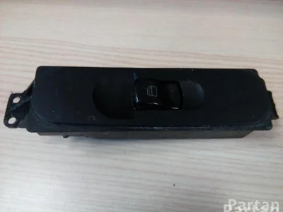 Mercedes-Benz A 906 545 19 13 / A9065451913 SPRINTER 3,5-t Box (906) 2015 Bouton de lève-vitre - Image 1