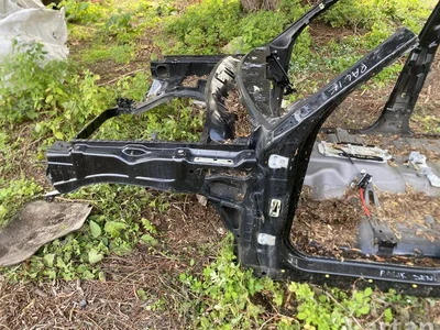 Land Rover DISCOVERY IV (L319) 2016 Quart de corps Left Front - Image 1