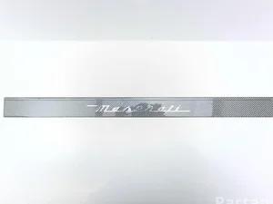 Maserati GRAN TURISMO 2011 plaque de seuil - panneau de seuil