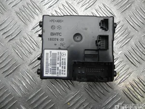 Mercedes-Benz A 222 900 34 13 / A2229003413 C-CLASS (W205) 2016 Unités de contrôle