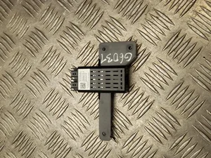 Tesla 1080669-00-A / 108066900A MODEL S 2016 Įvesties įrenginys