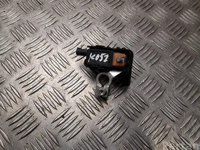 Lexus 28850-25010 / 2885025010 ES VII XZ10 2024 Protection centrale contre la surcharge - Image 1