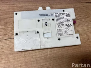 BMW 5B3B795 ; 1D5B3B79501 / 5B3B795, 1D5B3B79501 iX3 (G08) 2024 Amplificateur d'antenne