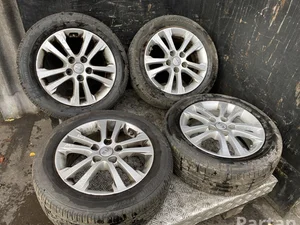 Kia 52910-A2270 / 52910A2270 CEE'D (JD) 2013 Jantes en alliage complect 5x114  R16 EJ 6.5 ET50