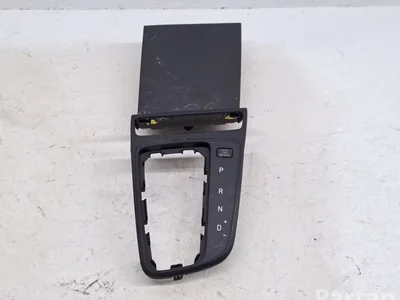 Hyundai 84605Q04404X i20 III (BC3, BI3) 2024 Kitos salono detalės - Nuotrauka 1