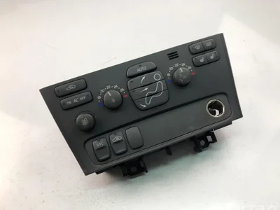 Volvo 8682930 V70 II (SW) 2006 Contrôle automatique de la climatisation - Image 1