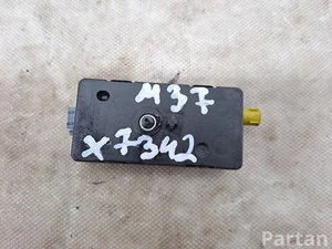 BMW 9188299 X3 (F25) 2011 Amplificateur d'antenne