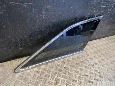 Kia 87820-J7600 / 87820J7600 CEE'D sportwagon (CD) 2024 Vitre latérale fixe Right Rear - Image 1