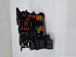 Volkswagen 5Q0937615C GOLF VII (5G1, BQ1, BE1, BE2) 2018 Boîte à fusibles