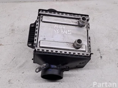 Mercedes-Benz A6510900314 C-CLASS (W205) 2015 Радиатор Охладитель наддувочного воздуха (интеркулер) - Изображение 1