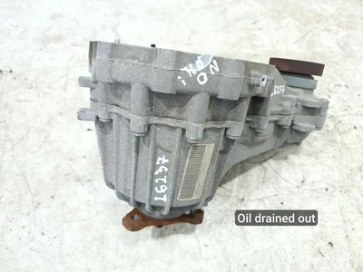 Maserati 06700380720 LEVANTE 2017 Skirstomoji dėžė - Paveiksliukas 1