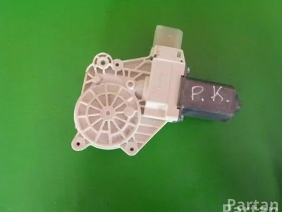 BMW 7 248 171 , 51337271563 , 7 271 563 / 7248171, 51337271563, 7271563 5 (F10) 2011 Moteur de lève-vitre Left Rear Left Front - Image 1