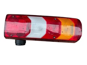 Gebrauchtes Original Mercedes-Benz Trucks A0035449103 ACTROS MP4 / MP5 2018 Rückleuchte rechts