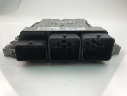 PEUGEOT 9801622880; S180123008B / 9801622880, S180123008B 508 2013 Control unit for engine