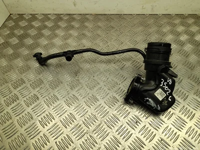 Škoda 04E129656AK SUPERB III Estate (3V5) 2020 Prise d'air / Conduit d'air d'admission - Image 1