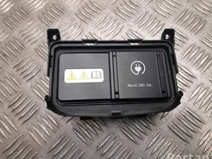 Hyundai 916B2BF030 Kona II 2024 Périphérique d'entrée