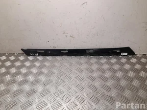 Land Rover K8D2-03179-AC / K8D203179AC Range Rover Evoque II L551 2023 Otro detalle de acabado