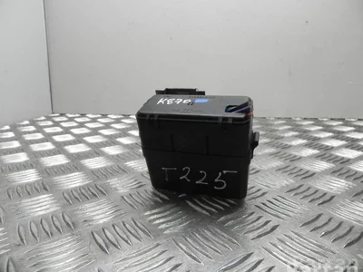 Nissan 24382AD100 QASHQAI II (J11, J11_) 2018 Boîte à fusibles - Image 1