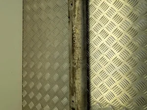 Tesla 1045973-00-A / 104597300A MODEL S 2016 Support