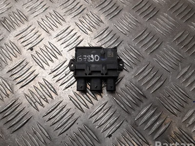 BMW 5A3F3E8 3 (G21) 2022 Unité de commande pour l'ouverture du coffre à bagages - Image 1