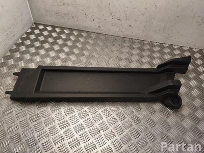 Opel 9853512980 FRONTERA (OV24) 2026 Moldura del maletero derecha - Imagen 1