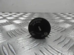 Nissan 17Z26SD QASHQAI II (J11, J11_) 2018 Serrure d'airbag