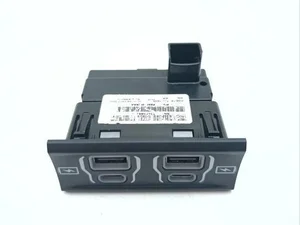 Jeep GRAND CHEROKEE V (WL) 2022 Dispositivo de inserción USB