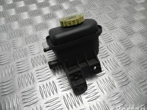 Chrysler 04626846AB VOYAGER / GRAND VOYAGER III (GS) 2000 Réservoir de compensation-direction assistée