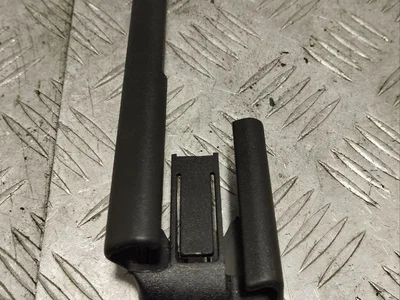 Maserati 080669500 GRAN TURISMO 2014 Garniture /moulage - Image 1