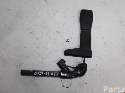 Volvo 6031762 XC60 2011 Seat Belt Buckle Right Front - Image 1