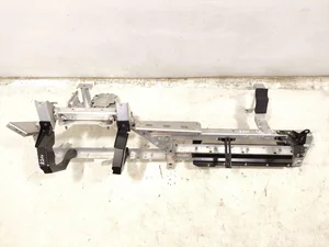 Maserati A89824823027C, 06703047380 MC 20 Cielo 2023 Support pour tableau de bord