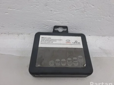 Toyota PW45600000 C-HR (_X1_) 2019 Écrous / boulons de roue antivol - Image 1