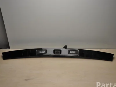 Land Rover FK7240406G ; FK7240406C ; FK7213444AA / FK7240406G, FK7240406C, FK7213444AA DISCOVERY SPORT (L550) 2016 Éclairage de plaque d'immatriculation - Image 1