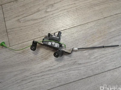 BMW 6985878, 406204425, 6711698587804 5 (E60) 2009 Verrouillage du bouchon du réservoir - Image 1