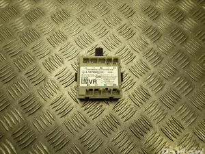 Mercedes-Benz A1679003118, A2139010608, A1679024909 EQC (N293) 2022 Unité de commande pour porte Right Front