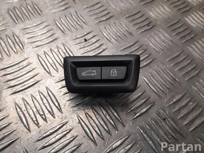 BMW 5 A1B 301 / 5A1B301 5 G60 2024 Bouton du coffre à bagages - Image 1