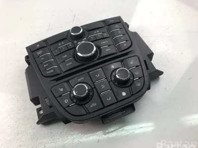 Opel 13346050 ASTRA J 2012 Radio / lecteur CD - Image 1