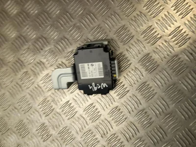 Hyundai 95300-C8400 / 95300C8400 i20 (GB) 2018 Unités de contrôle - Image 1