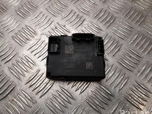 Audi 4M0 907 594 G / 4M0907594G Q7 (4M) 2017 Unité de commande pour le contrôle du trappe de toit électrique