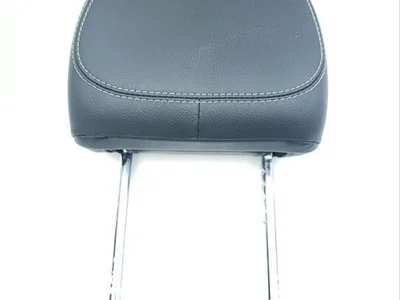 Chrysler Pacifica 2021 Headrest - Image 1