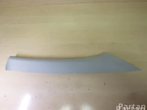 Škoda 5JA 867 234, 5JA 867 234 A, 5JA 867 234 B, 5JA 867 234 C / 5JA867234, 5JA867234A, 5JA867234B, 5JA867234C RAPID (NH3) 2012 Tapisserie voiture right side