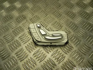 Mercedes-Benz A 205 905 66 51 / A2059056651 C-CLASS (W205) 2017 Memory schalter für Sitzverstellung
