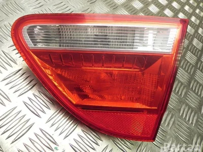 Seat 3R5 945 094 B, 89320241, 89393450 / 3R5945094B, 89320241, 89393450 EXEO (3R2) 2009 Feu arrière - Image 1