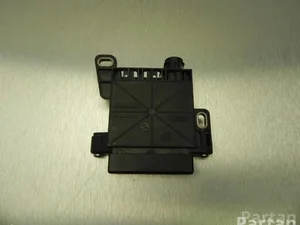 BMW 9153418 7 (F01, F02, F03, F04) 2011 Onduleur avec convertisseur