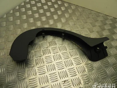 Mercedes-Benz A 204 821 01 89 / A2048210189 C-CLASS Coupe (C204) 2013 Garniture /moulage - Image 1