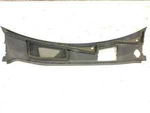 Bentley 4M1819403 BENTAYGA 2017 Valytuvo Apdaila (vėtravykas)