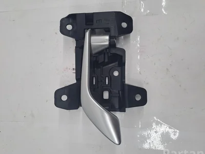 Hyundai 83613N7000 Tucson (NX4) 2022 Poignée de porte - Image 1